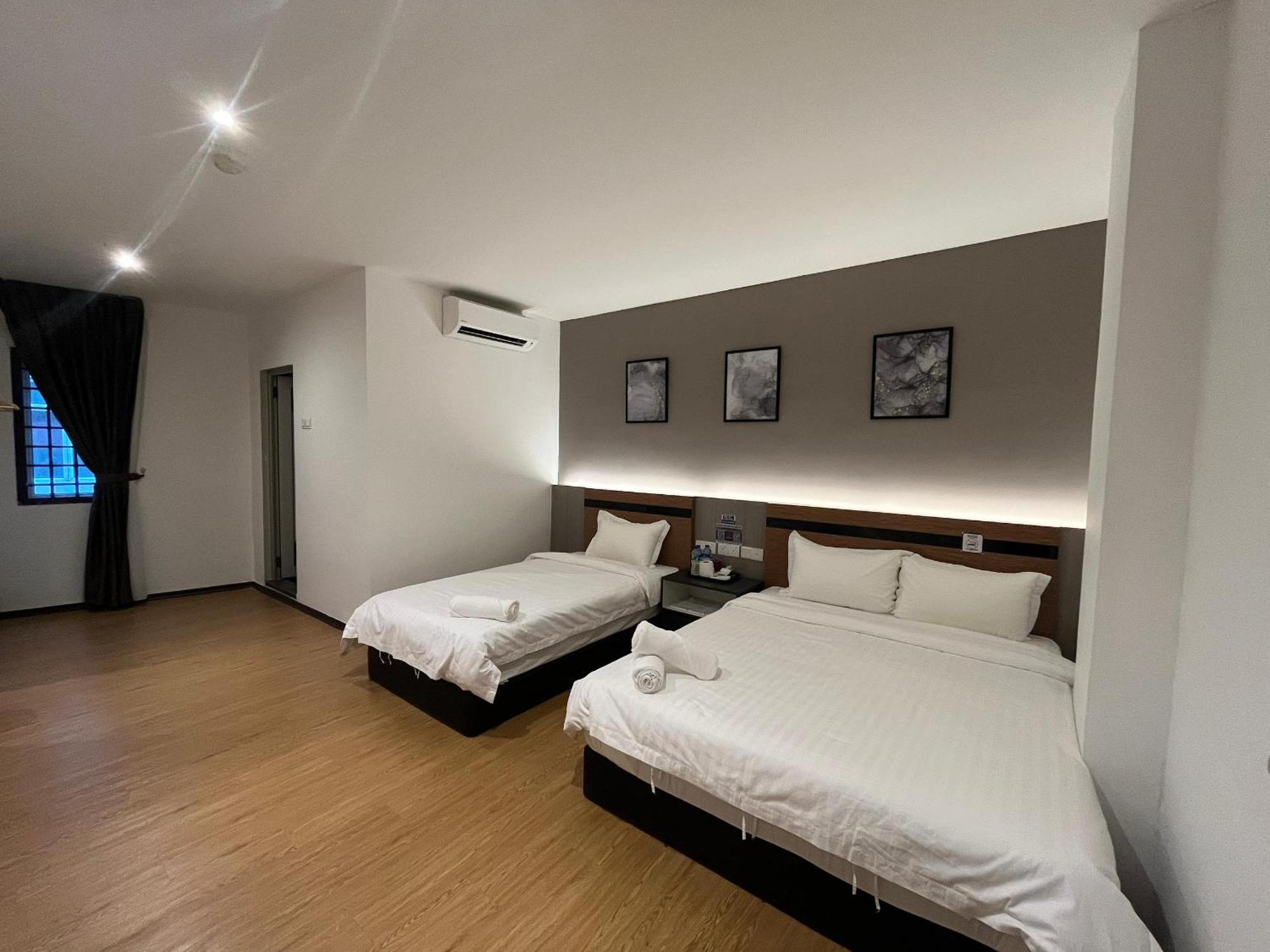 Havona Hotel - Bandar Putra Kulai - Self Check-In Экстерьер фото